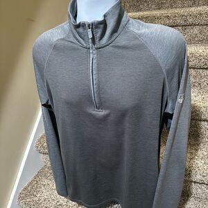 Like new *Bobby Jones X-H2O* lightweight wicking pullover casual golf shirt - M